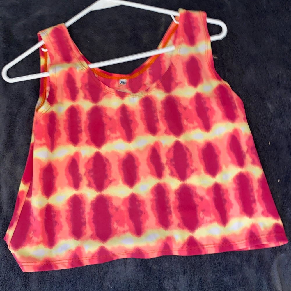 Tie dye cropped shirt